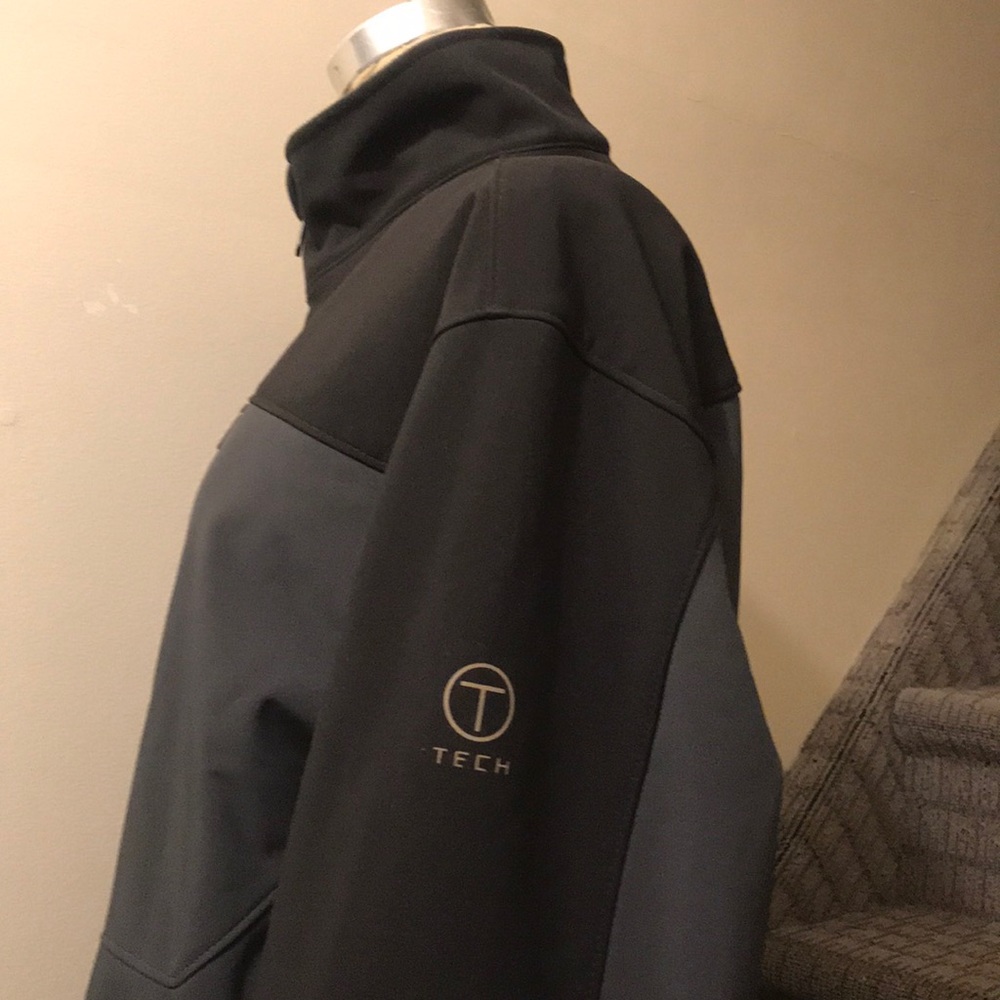 Tech By Tumi Jacket - image 7